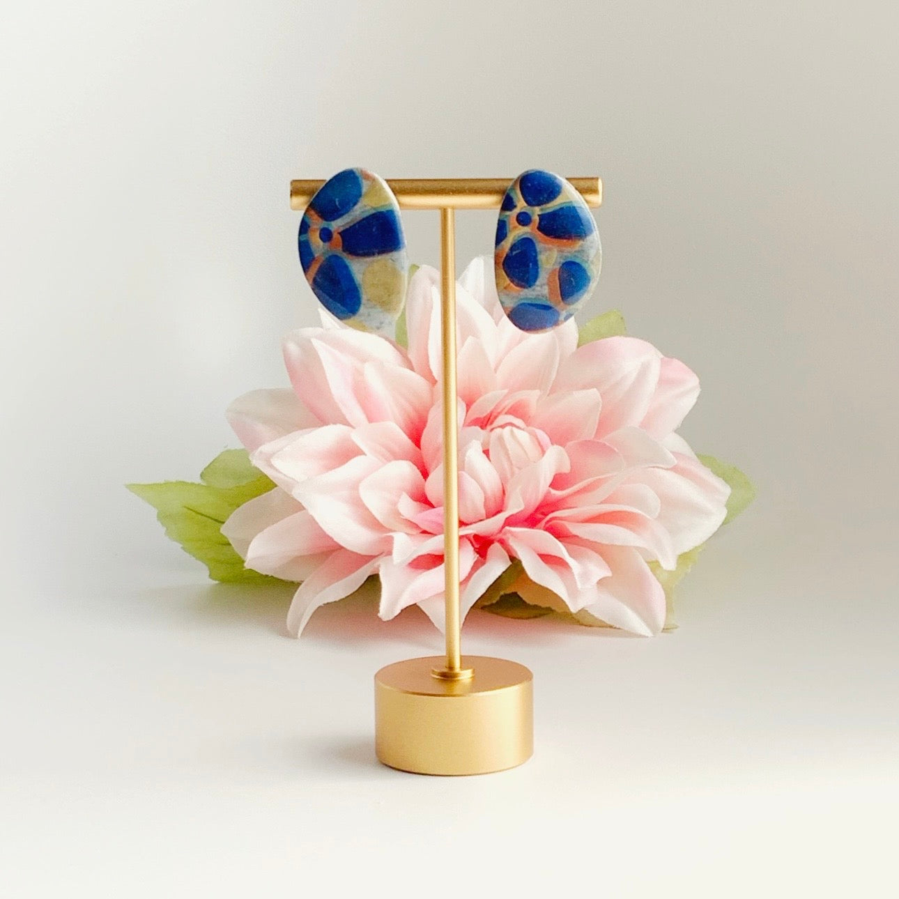 Pebble Stud Earrings