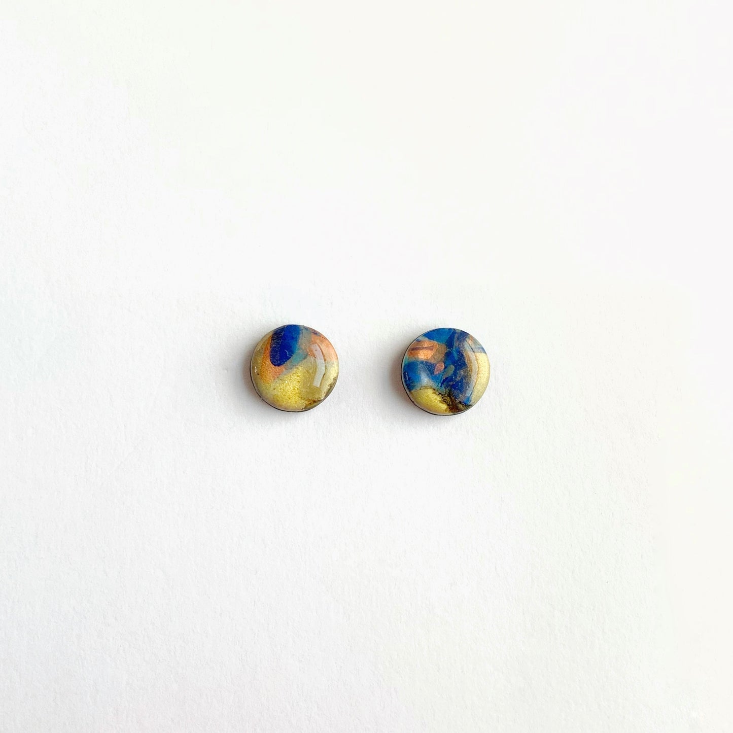Organic Circle Studs-Small Size