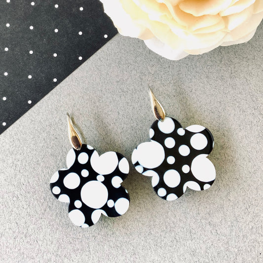 Polka dots flower